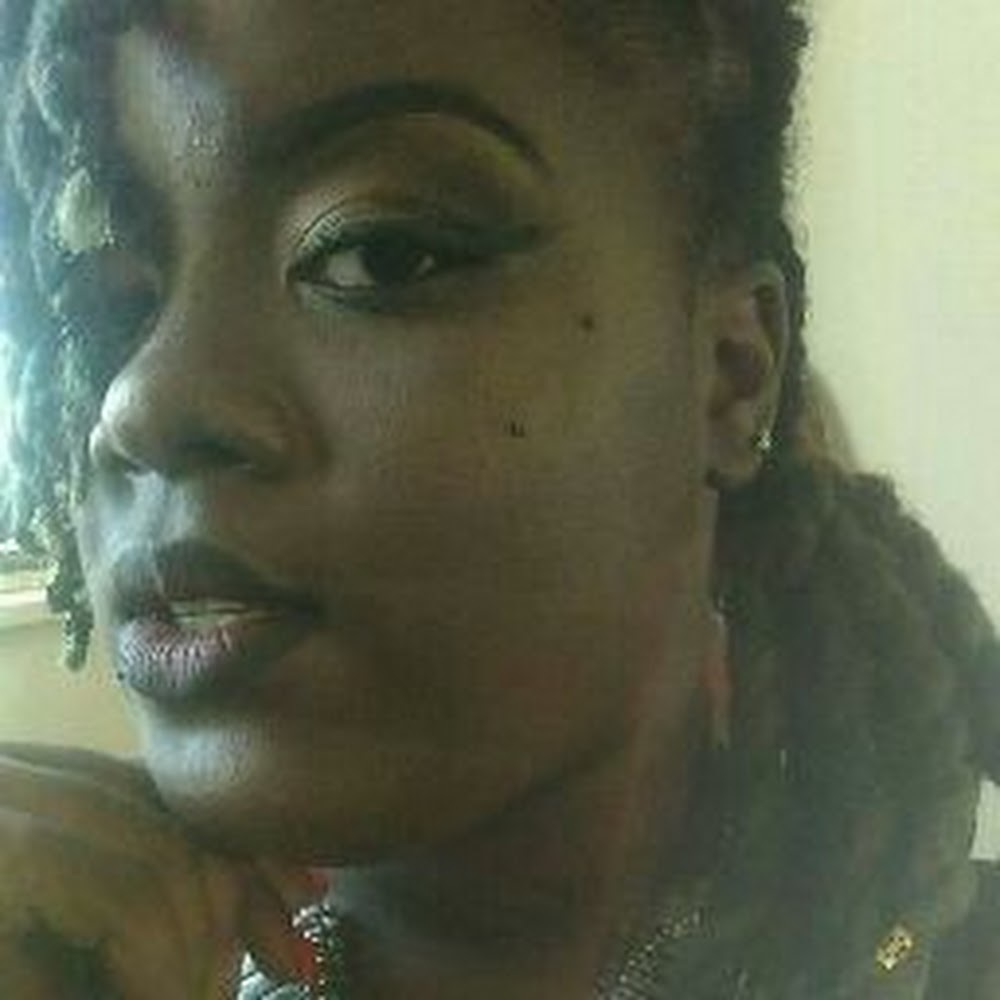 Meet your Posher, Natasha